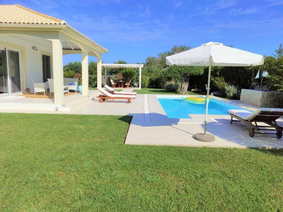 Villa Evanna Лефкими Екстериор снимка
